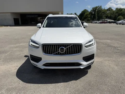 Another view of 2021 Volvo XC90 T6 Momentum 7-Passenger for sale in Blytheville, AR at Tri-State Motor Company