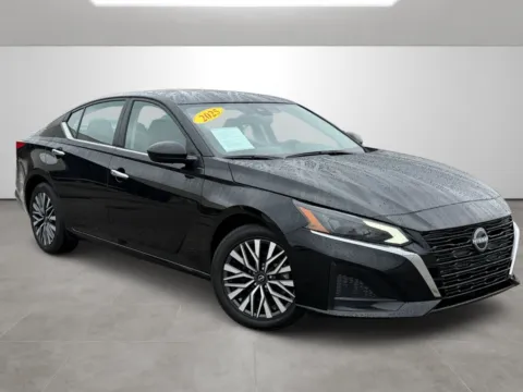 Black 2025 Nissan Altima 2.5 SV for sale in Blytheville, AR