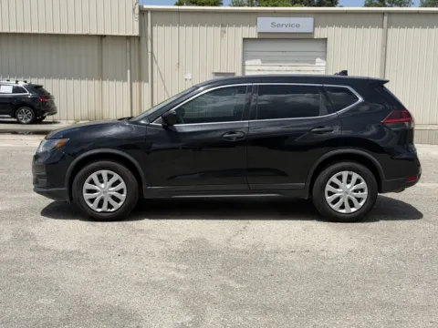 Photos of 2020 Nissan Rogue for sale in Blytheville, AR at Tri-State Motor Company