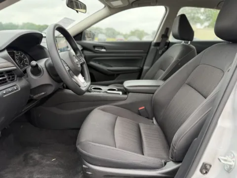 More photos of 2024 Nissan Altima 2.5 SV at Tri-State Motor Company, AR