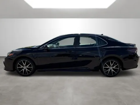 More photos of 2022 Toyota Camry XSE at Tri-State Motor Company, AR