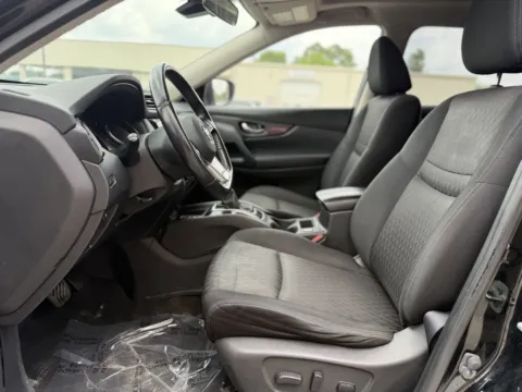 More photos of 2019 Nissan Rogue at Tri-State Motor Company, AR