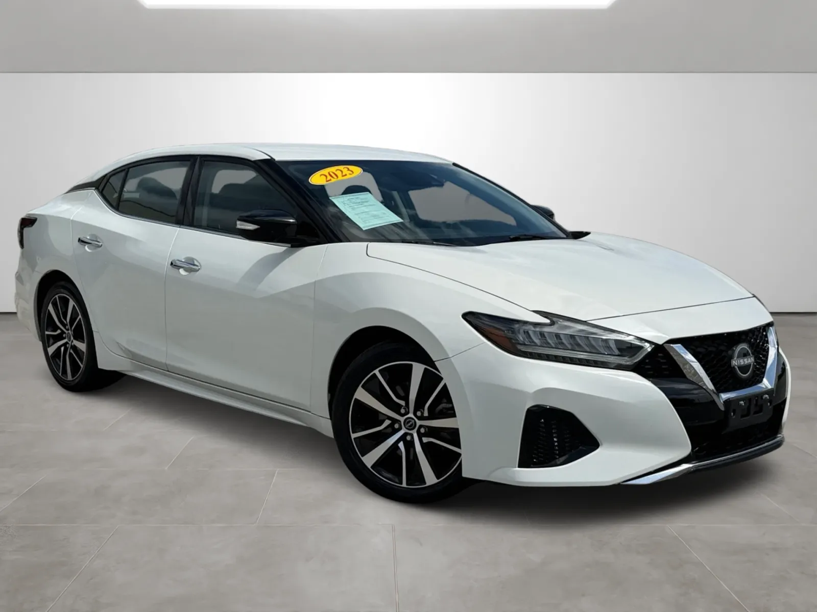 White 2023 Nissan Maxima 3.5 SV for sale in Blytheville, AR