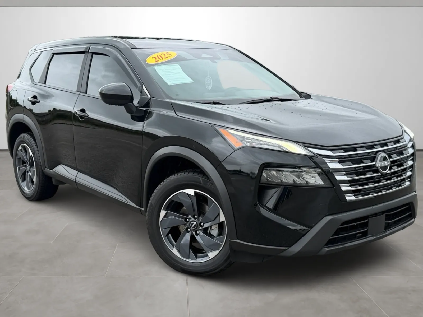 Black 2025 Nissan Rogue SV for sale in Blytheville, AR