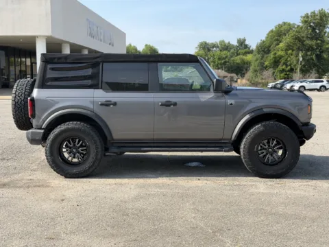 More photos of 2022 Ford Bronco at Tri-State Motor Company, AR