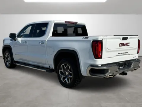 More photos of 2024 GMC Sierra 1500 SLT at Tri-State Motor Company, AR