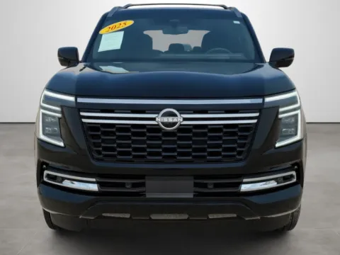 Photos of 2025 Nissan Armada SL for sale in Blytheville, AR at Tri-State Motor Company