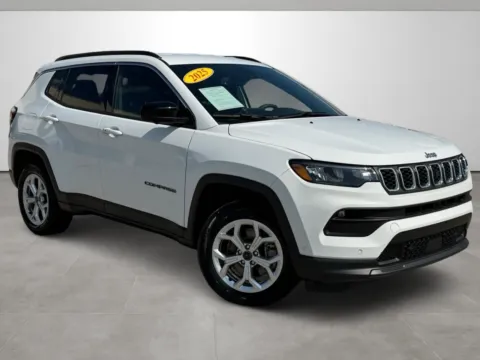White 2025 Jeep Compass Latitude for sale in Blytheville, AR