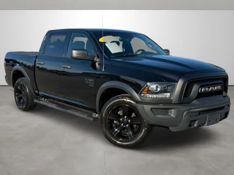 Black 2022 Ram 1500 Classic for sale in Blytheville, AR