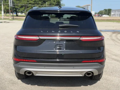 More photos of 2022 Lincoln Corsair Standard at Tri-State Motor Company, AR