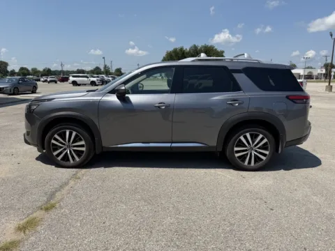 Photos of 2025 Nissan Pathfinder Platinum for sale in Blytheville, AR at Tri-State Motor Company