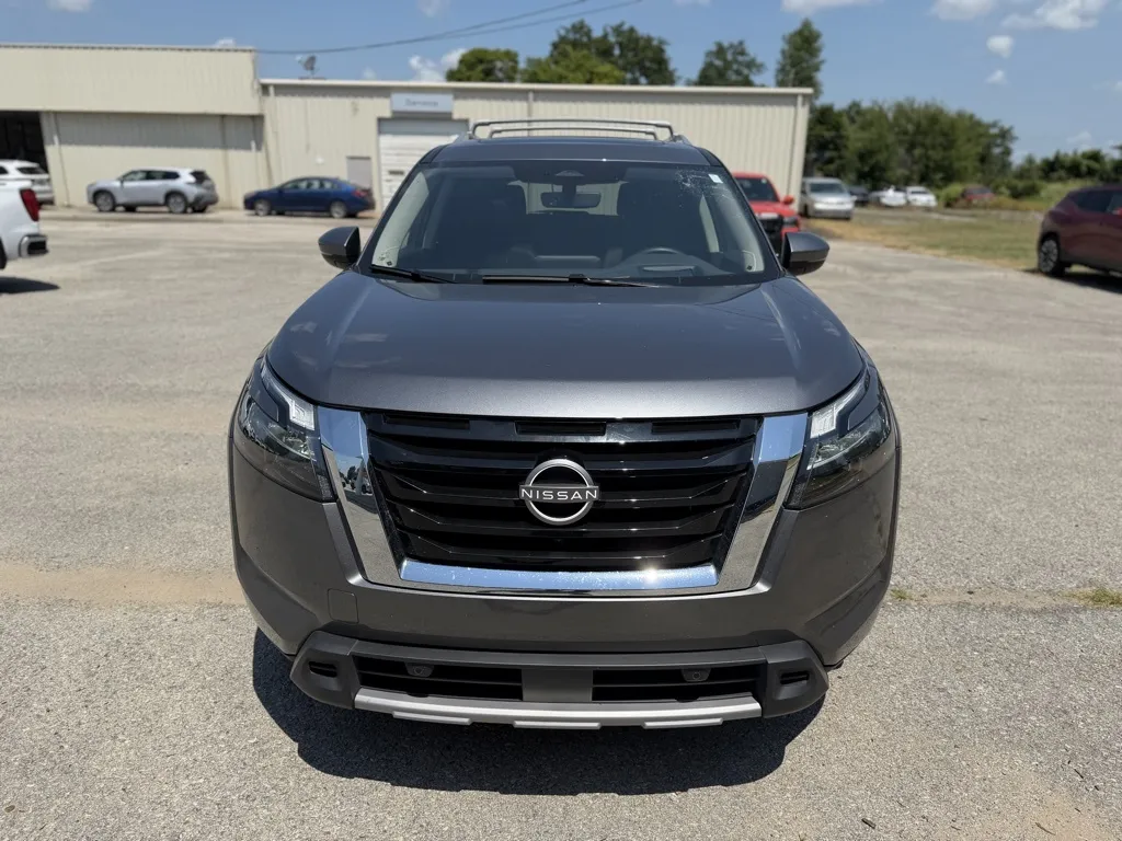 Gray 2025 Nissan Pathfinder Platinum for sale in Blytheville, AR