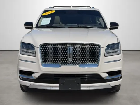 Photos of 2019 Lincoln Navigator L Reserve for sale in Blytheville, AR at Tri-State Motor Company