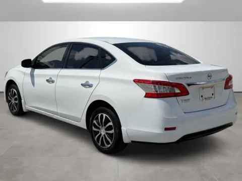 More photos of 2015 Nissan Sentra at Tri-State Motor Company, AR