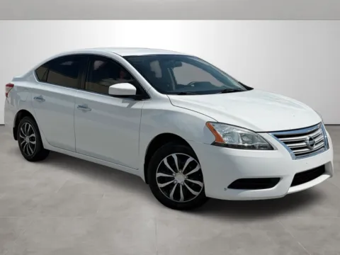 White 2015 Nissan Sentra for sale in Blytheville, AR
