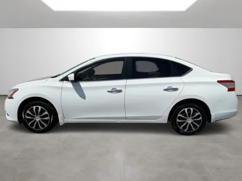 More photos of 2015 Nissan Sentra at Tri-State Motor Company, AR