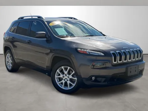 Gray 2017 Jeep Cherokee North for sale in Blytheville, AR