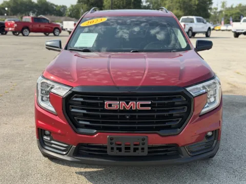 Photos of 2023 GMC Terrain SLT for sale in Blytheville, AR at Tri-State Motor Company