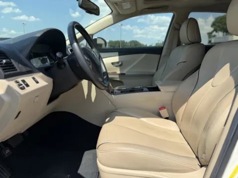 More photos of 2012 Toyota Venza at Tri-State Motor Company, AR