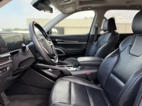 More photos of 2025 Kia Telluride S at Tri-State Motor Company, AR