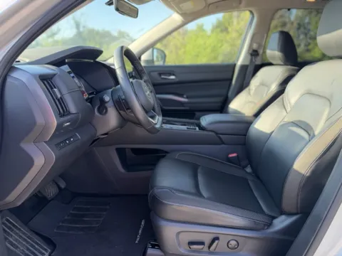 More photos of 2025 Nissan Pathfinder SL at Tri-State Motor Company, AR