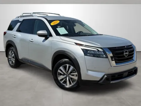 Silver 2025 Nissan Pathfinder SL for sale in Blytheville, AR