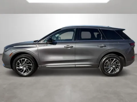 More photos of 2022 Lincoln Corsair Standard at Tri-State Motor Company, AR