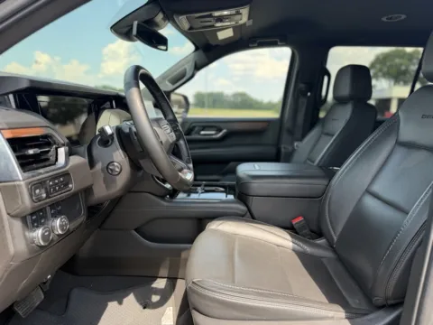 More photos of 2025 GMC Yukon Denali at Tri-State Motor Company, AR