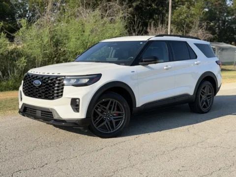 White 2025 Ford Explorer ST-Line for sale in Blytheville, AR