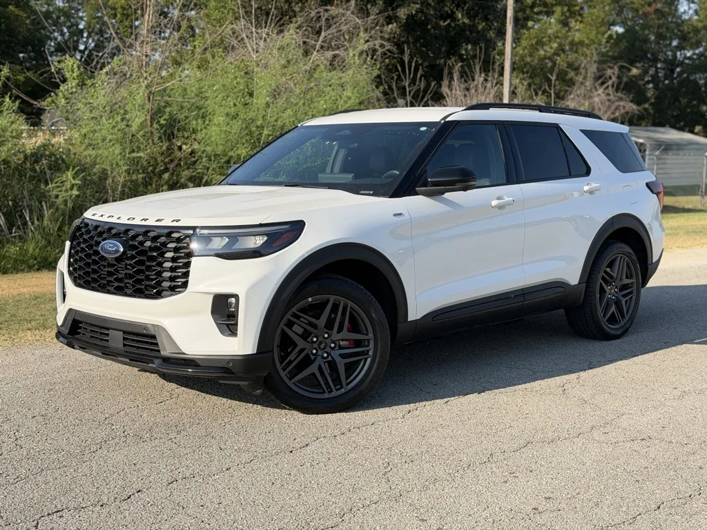 White 2025 Ford Explorer ST-Line for sale in Blytheville, AR