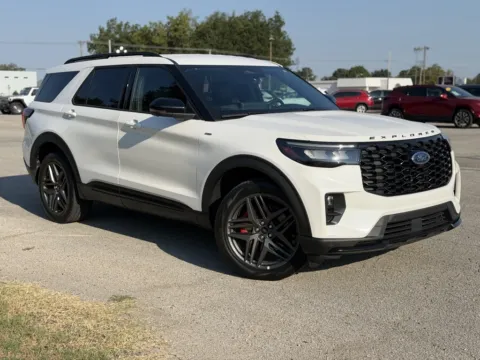More photos of 2025 Ford Explorer ST-Line at Tri-State Motor Company, AR