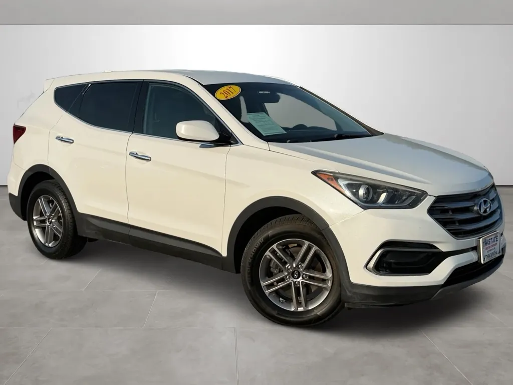 White 2017 Hyundai SANTA FE Sport 2.4L for sale in Blytheville, AR