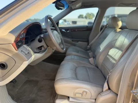More photos of 2004 Cadillac DeVille at Tri-State Motor Company, AR