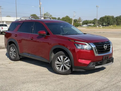 Another view of 2024 Nissan Pathfinder SL for sale in Blytheville, AR at Tri-State Motor Company