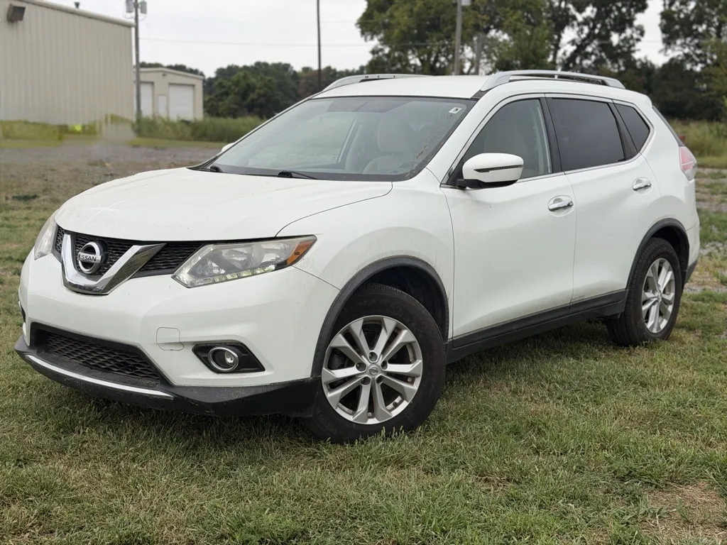 White 2016 Nissan Rogue for sale in Blytheville, AR