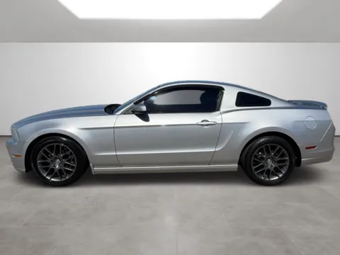 More photos of 2014 Ford Mustang V6 Premium at Tri-State Motor Company, AR