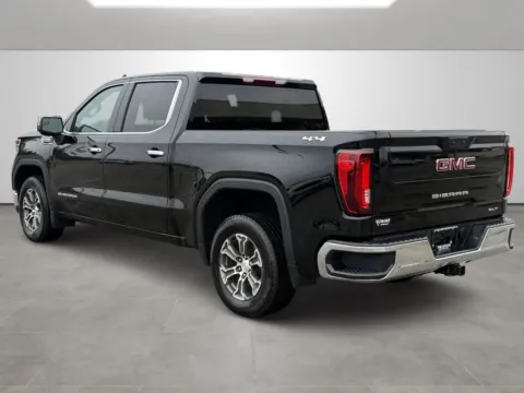 More photos of 2025 GMC Sierra 1500 SLT at Tri-State Motor Company, AR