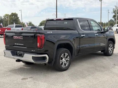 More photos of 2025 GMC Sierra 1500 SLT at Tri-State Motor Company, AR