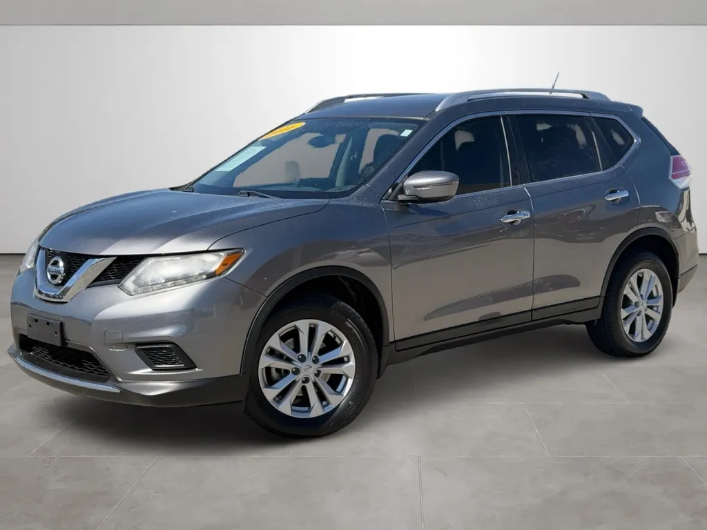 Another view of 2016 Nissan Rogue SV for sale in Blytheville, AR at Tri-State Motor Company