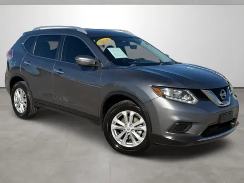 Gray 2016 Nissan Rogue SV for sale in Blytheville, AR