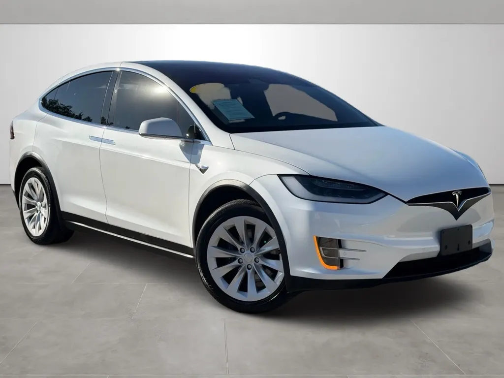 White 2020 Tesla Model X for sale in Blytheville, AR
