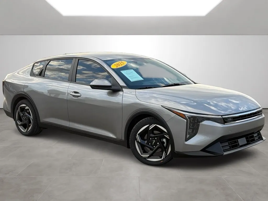 Gray 2025 Kia K4 EX for sale in Blytheville, AR