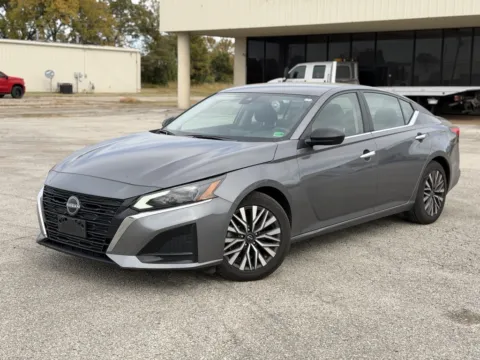 Another view of 2024 Nissan Altima 2.5 SV for sale in Blytheville, AR at Tri-State Motor Company