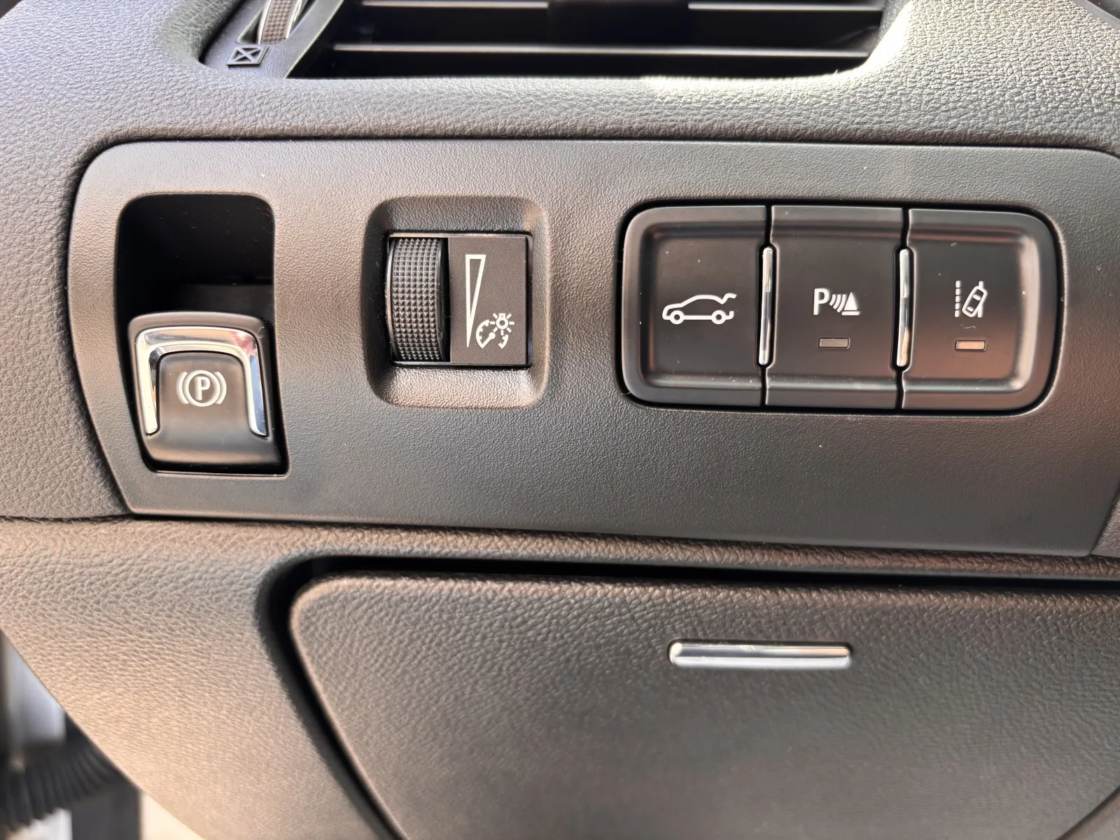 2017 Chevrolet Impala 1LT - Photo 12