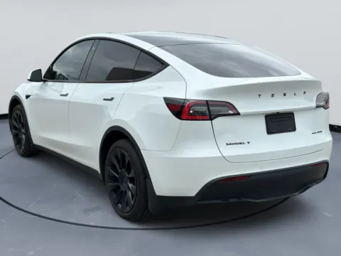More photos of 2021 Tesla Model Y Long Range at Tri-State Motor Company, AR