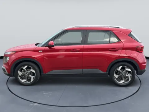 More photos of 2022 Hyundai VENUE SEL at Tri-State Motor Company, AR