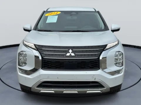 Another view of 2024 Mitsubishi Outlander SE for sale in Blytheville, AR at Tri-State Motor Company