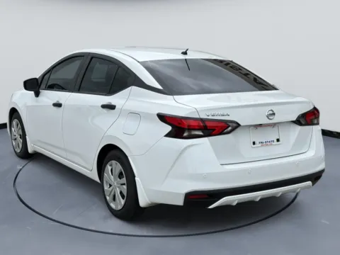More photos of 2021 Nissan Versa S at Tri-State Motor Company, AR