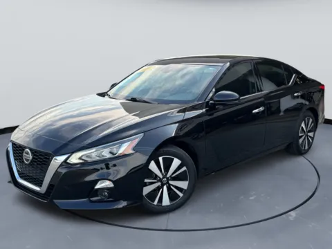 Another view of 2019 Nissan Altima 2.5 SL for sale in Blytheville, AR at Tri-State Motor Company