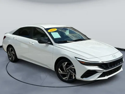 White 2025 Hyundai ELANTRA SEL Sport for sale in Blytheville, AR